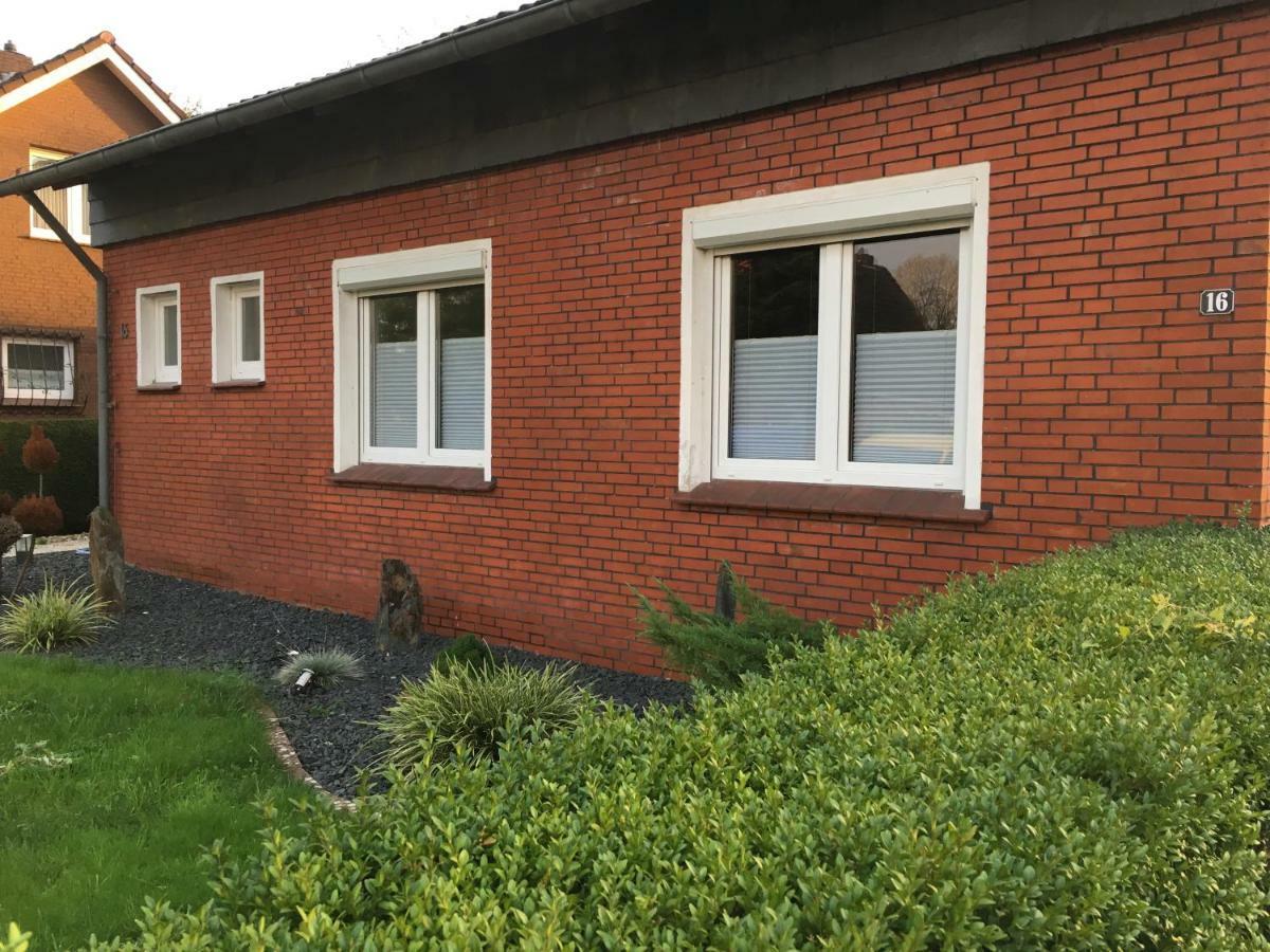 Ferienwohnung „Emskoje“ Moormerland Exteriör bild